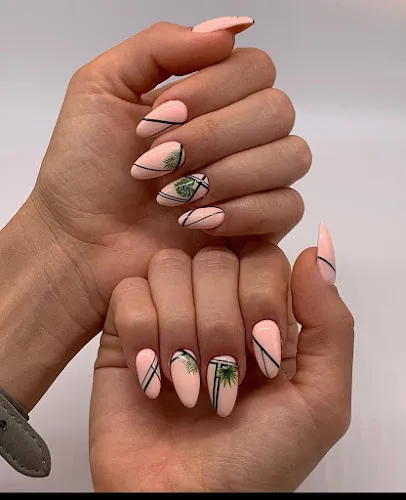 2 - Cali Nails