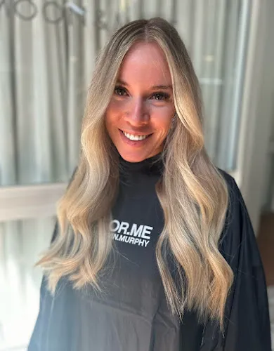 4 - Cambia Hair Studio