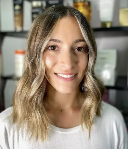 6 - Cambia Hair Studio