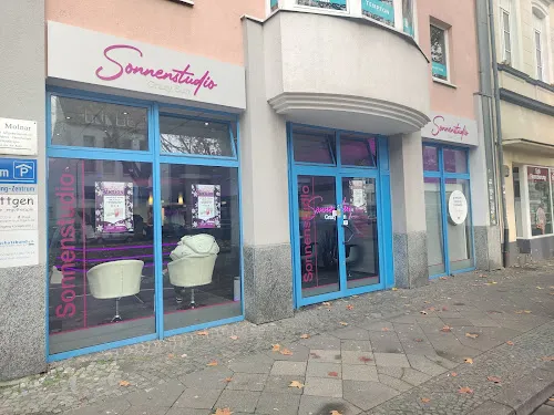 3 - Can Mesut Haarstudio Cut & More