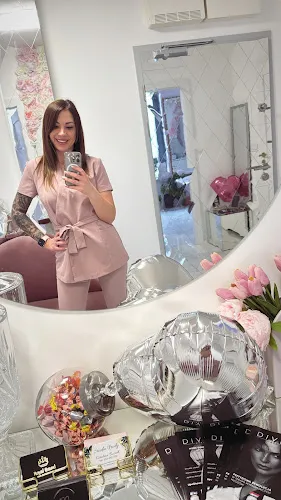 3 - Candy Studio Urody