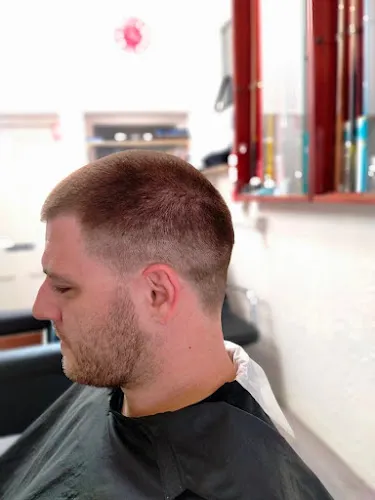 7 - Candys Hair Design