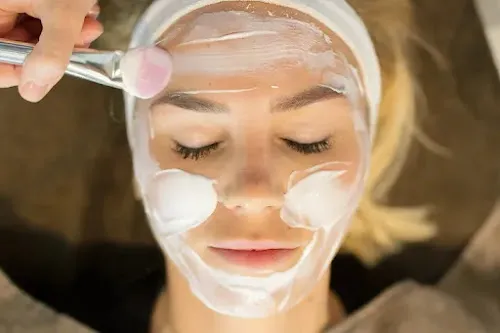 4 - Carmens Beauty Salon