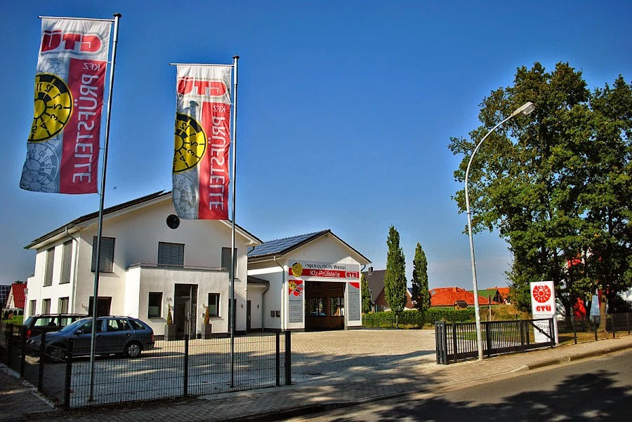 1 - CarPoint Steinfeld