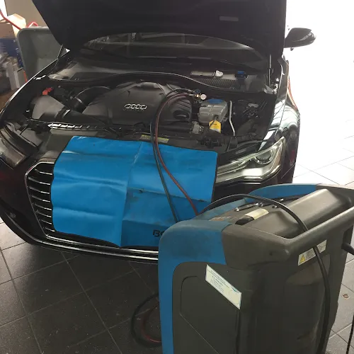 7 - Carrepair Automotive Service