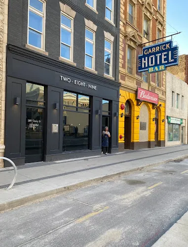 3 - Cavalier and Textur Hair Design