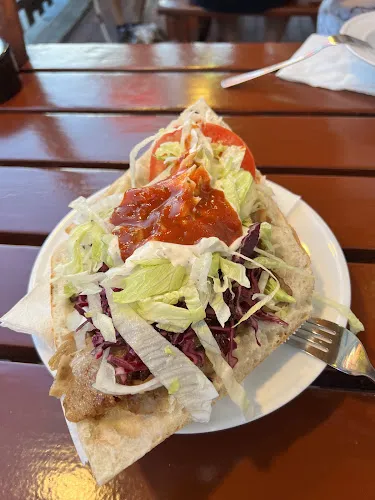 4 - Celina Döner Kebab