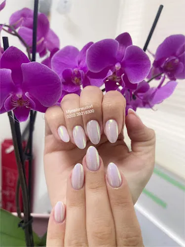 3 - Cevin Dufen hair & make up artist