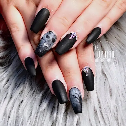 2 - Cha-Ching Hair & Beauty/Evernew Hair Studio