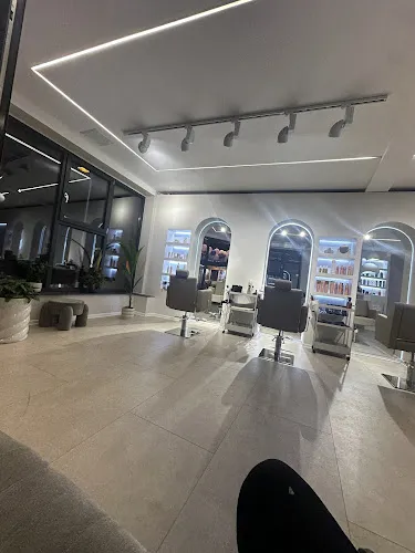 4 - Charisma Friseur zülpich