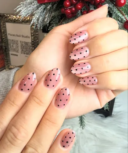 6 - Chi Chi Nail & Spa