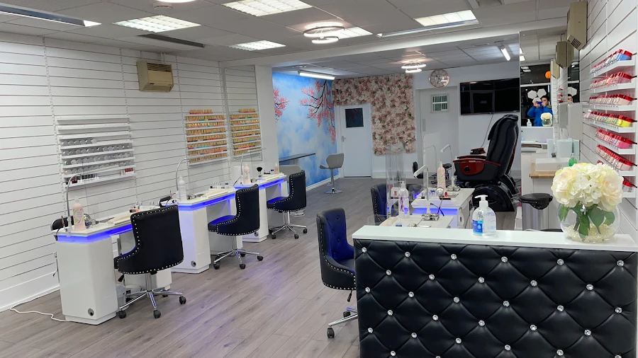 1 - Chi Chi Nail & Spa