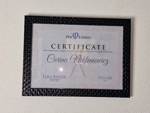 7 - Chic genagelt by Carina