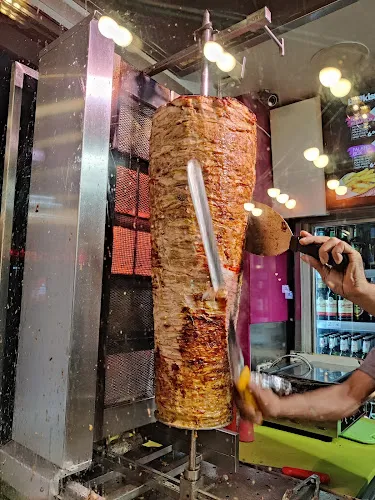 6 - Chickenbox-Chickendöner mit Gemüse