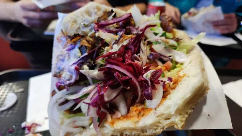 8 - China Imbiss Bambus Garden