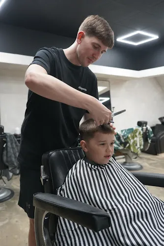 5 - Chopsons Barbershop & Academy