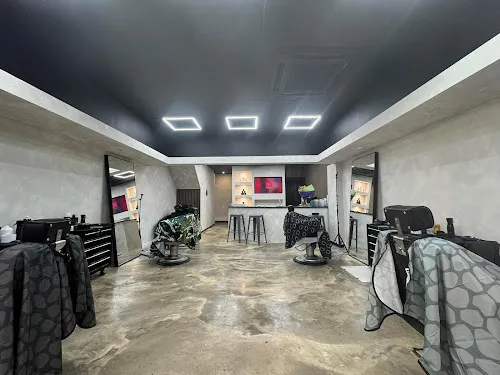 2 - Chopsons Barbershop & Academy