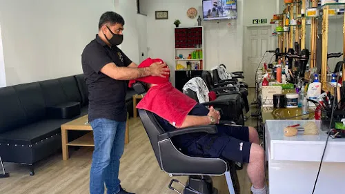 3 - Chorleywood MG BARBERS