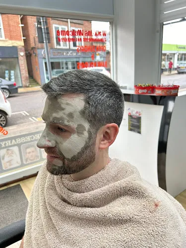 6 - Chorleywood MG BARBERS