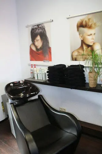 7 - Christian Falke Der Friseur in Köthen