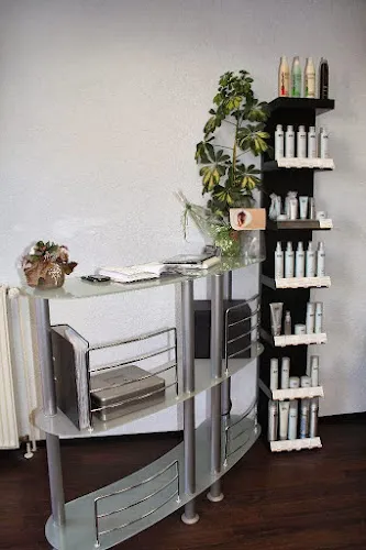 6 - Christian Falke Der Friseur in Köthen