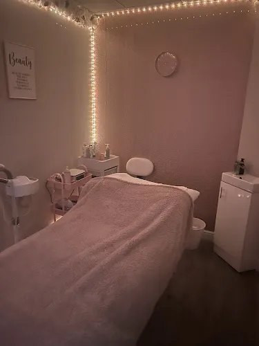 6 - Chrystals Beauty Boutique