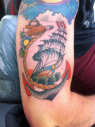 8 - Cin & Sar Hair Studio