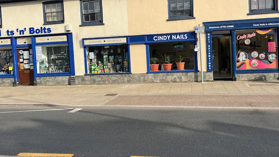 1 - Cindy nails