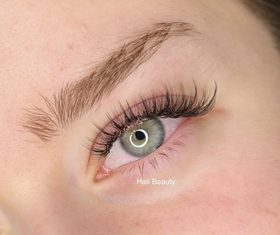 1 - Cindys Schönheitsparadies