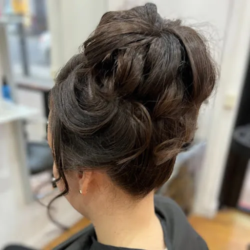 4 - Claire Frances Hairdressers