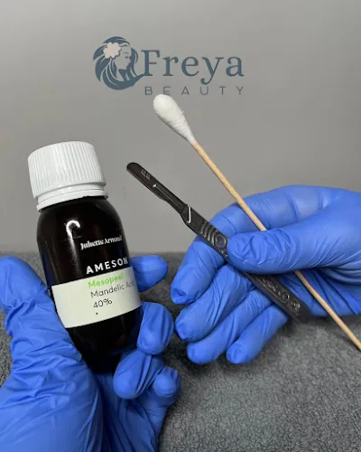 7 - Clarabelle hair and beauty boutique