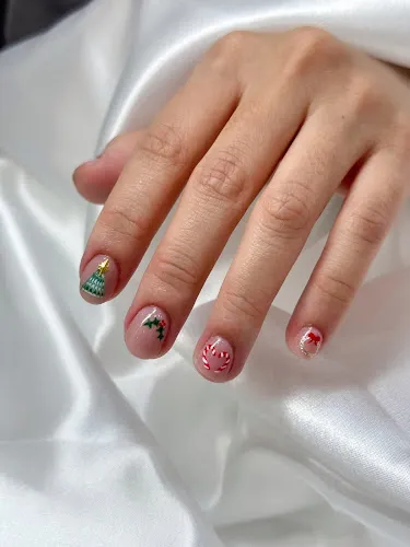 2 - Claws Nails & Beauty Salon