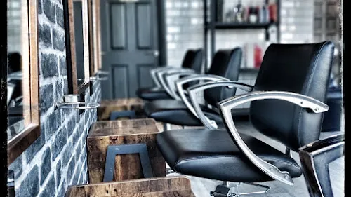 2 - Clemmies hair & beauty