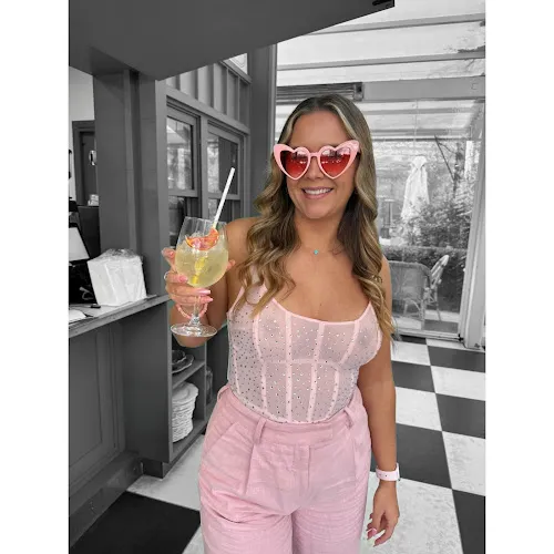 5 - Clickitys Hair Design