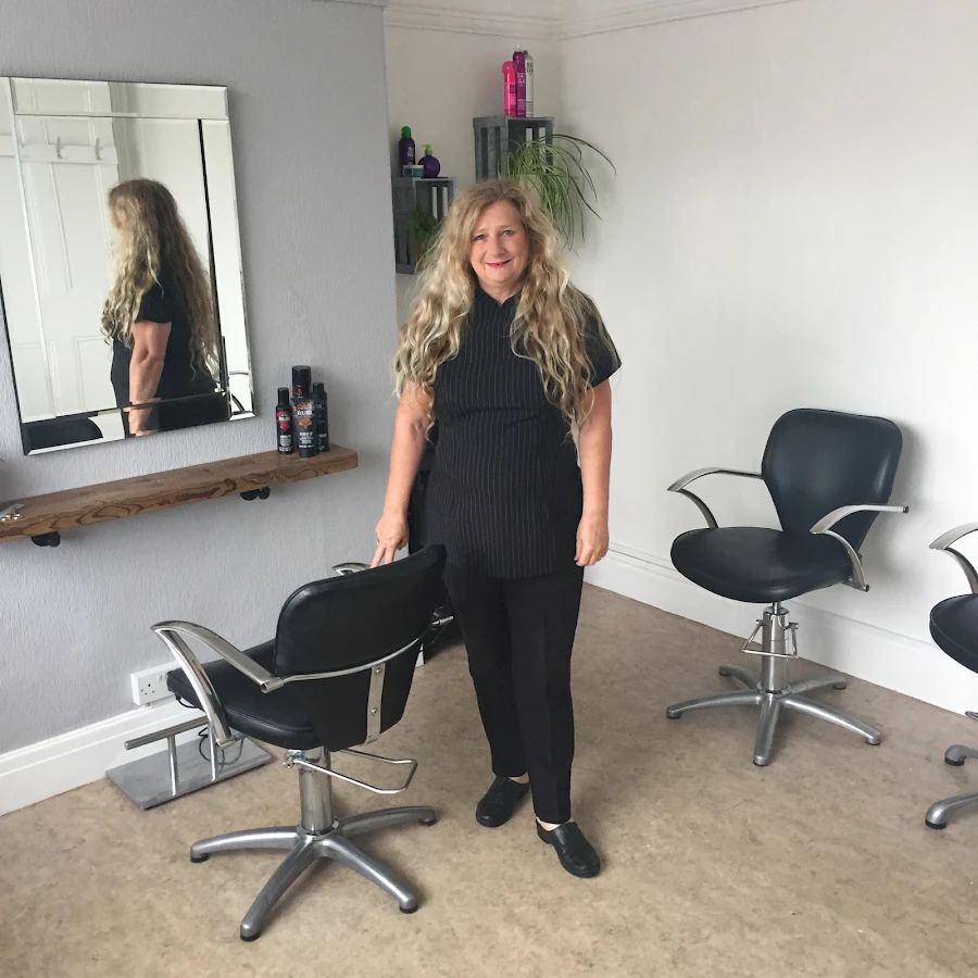 1 - CMK Wellness & Beauty