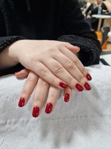 3 - Coco Nails Brixham