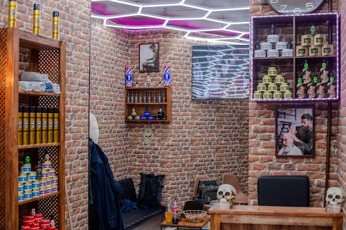 6 - Coiffeur Derik Barber Shop