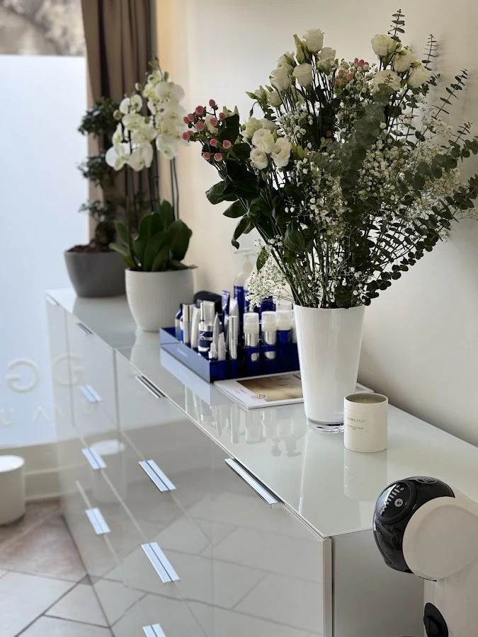 1 - Coiffeur Derik Barber Shop