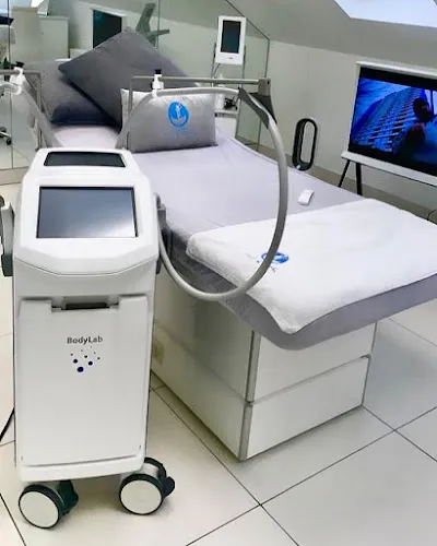 6 - Corner Life Salon Cork