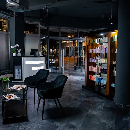 2 - Cosmetique 49 - Fariba Kia