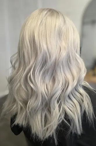 6 - Craftsmen Barbershop Orange