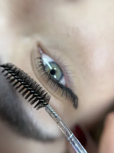 2 - Creative Cuts Burpengary