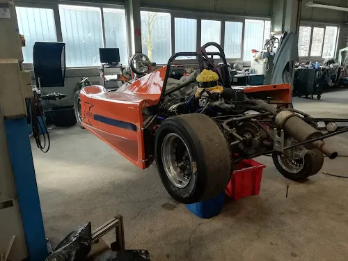 3 - Css Car Service Station