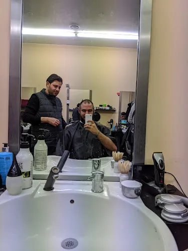 7 - Cut & Color House (By Beyazgül)