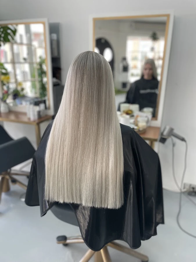 1 - Cut And Color V/anette Madsen