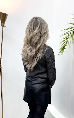 8 - Cut And Color V/anette Madsen