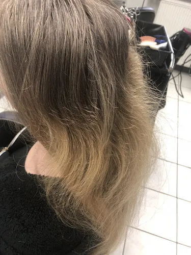 5 - CYA-Friseursalon