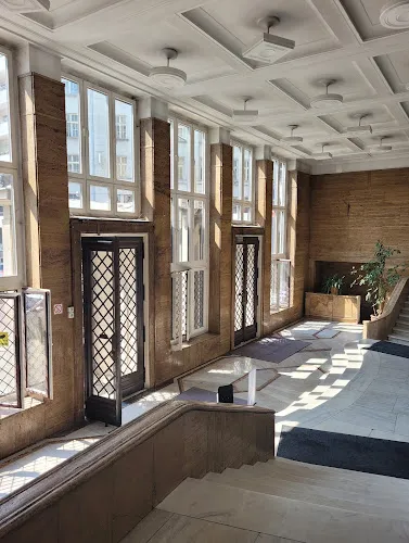 4 - Czajka Leszek. Atelier fryzjerskie