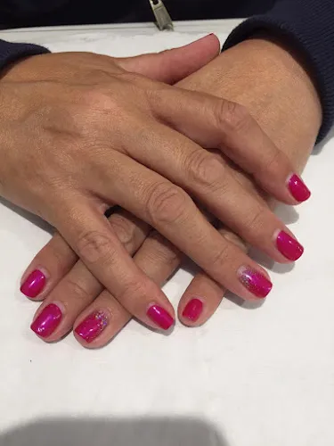 4 - D-Fine Barbers Fallowfields Estate