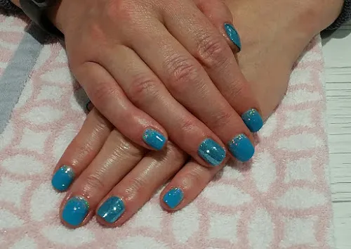 5 - D-Fine Barbers Fallowfields Estate